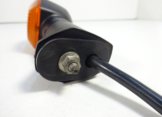 Winker right front Suzuki GSR 750