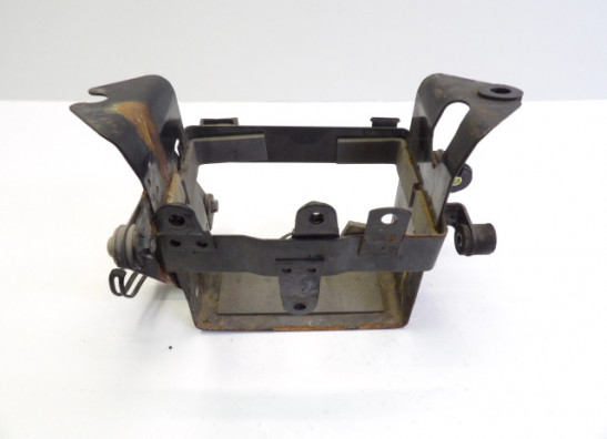 Batterie befestigung Suzuki GSX F 1100