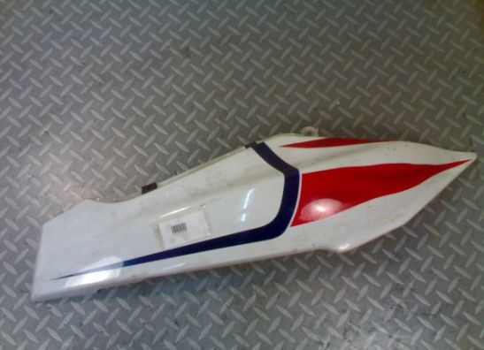 Cowl rear right Yamaha FZR 1000