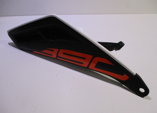Rechter achterkant KTM 390 Duke