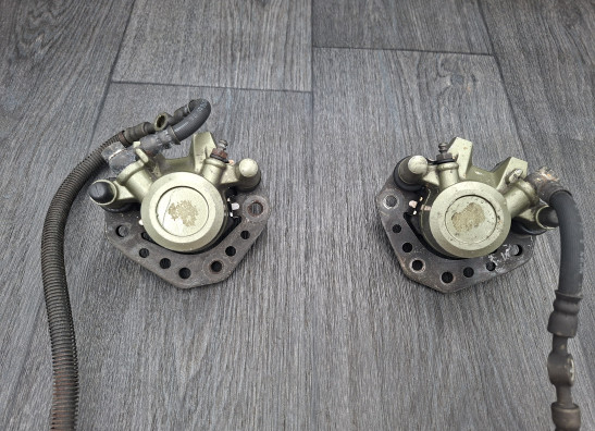 Brake calipers front Kawasaki GPZ 900