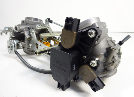 Gasklephuis Suzuki SFV 650 Gladius