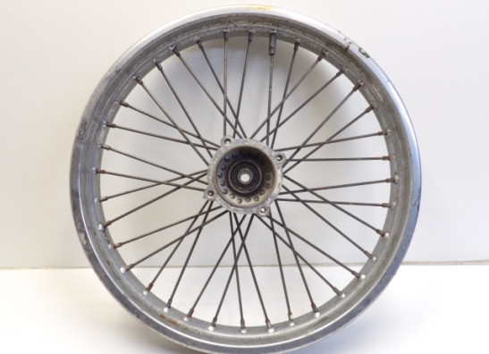 Voorvelg Suzuki LS 650