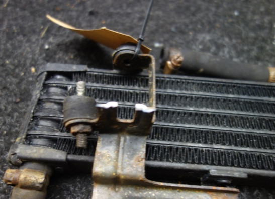 Oliekoeler Aprilia RSV 1000