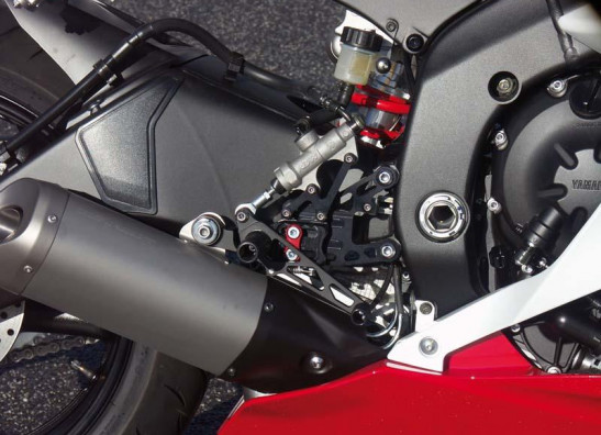 Footpegs left and or right Yamaha YZF R6