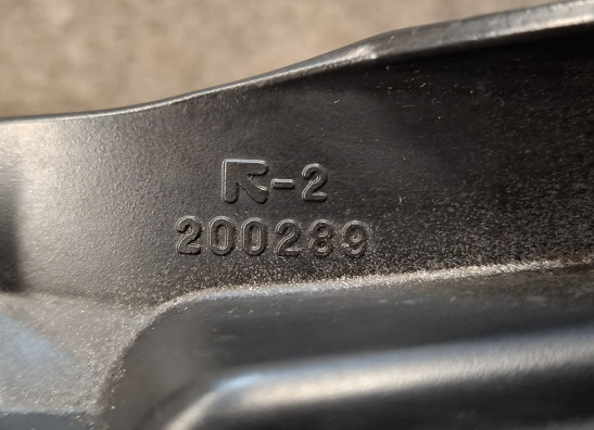 Upper cowl Stay Suzuki GSX R 600