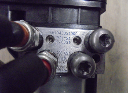 ABS pomp KTM 890 SMT