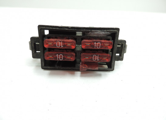 Fuse box Suzuki GSX F 750