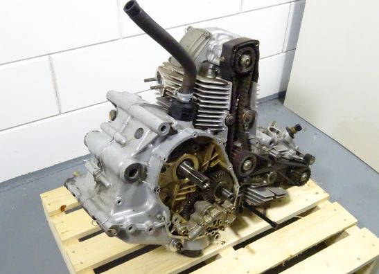 Engine Ducati 750 SS Supersport