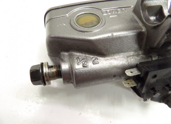 Bremszylinder vorne Honda VFR 750