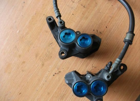 Brake calipers front Yamaha TDM