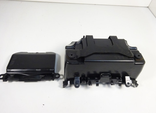 Batterie befestigung Honda NC 700 X