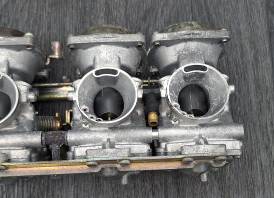 Carburateurset Yamaha FZR 400