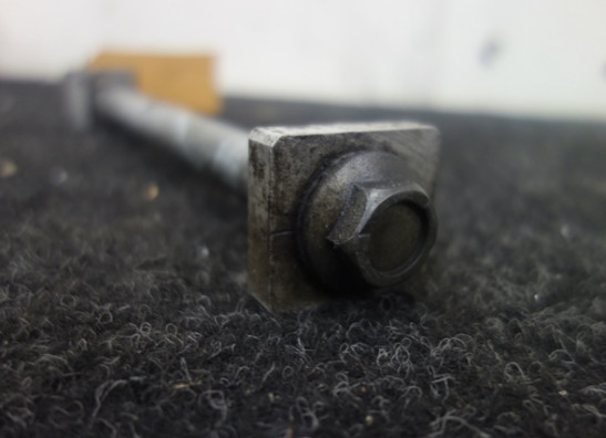 Rear axle Kawasaki VERSYS 650