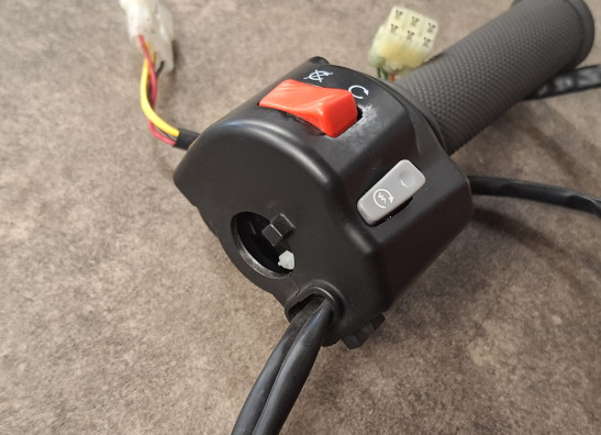 Stuurschakelaar rechts KTM 690 Duke 4