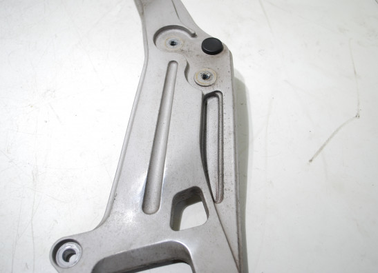 Main step holder left Yamaha GTS 1000