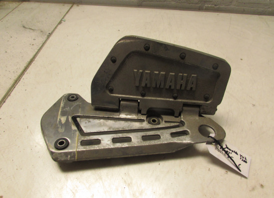 Main step holder left Yamaha XVZ 1300 Venture