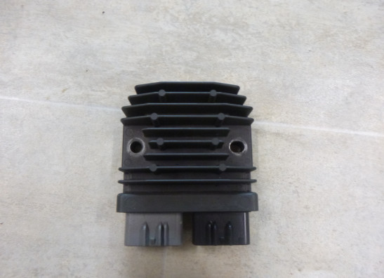 Regulator rectifier  Suzuki GSX S 1000