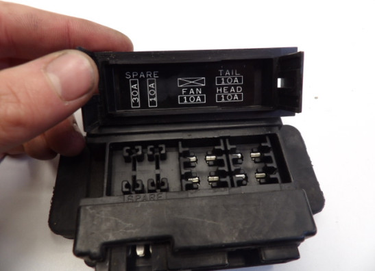 Fuse box Kawasaki ZX 10 R