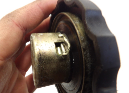 Fuel filler cap Honda CB 900F Bol D Or