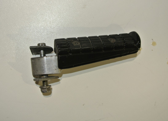 Voetsteun links Yamaha TDM