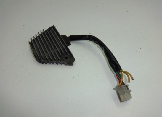 Spanningsregelaar Honda VT 500