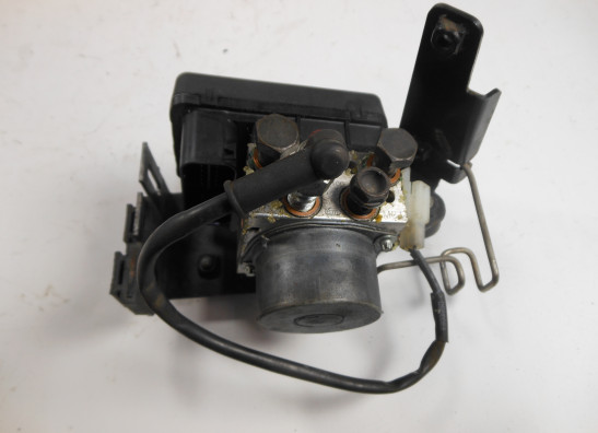 ABS pump KTM 690 Duke 4