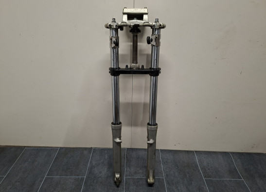 Voorpoten compleet Suzuki Madura 1200