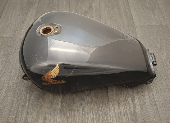 Fuel tank Honda VF 700  750 C Magna
