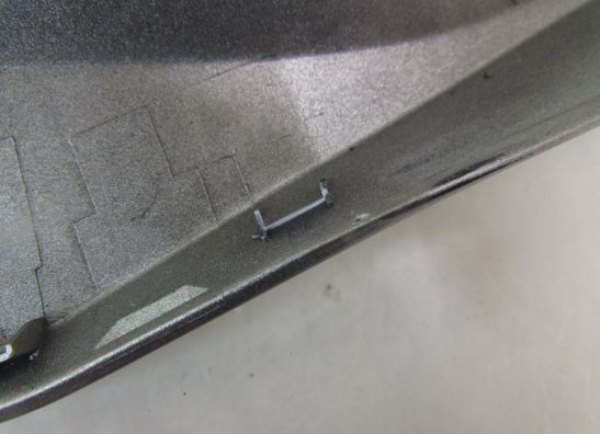 Cowl left rear Suzuki GSX R 1000