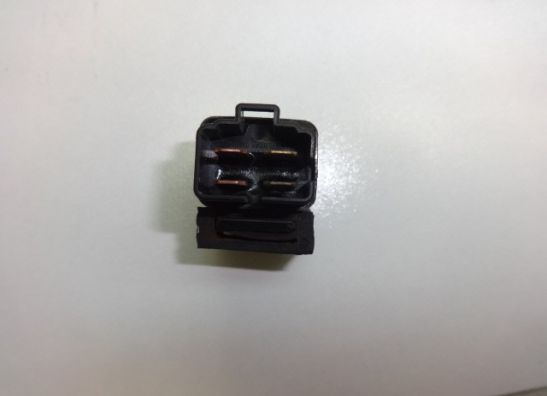 Relay Suzuki RF 600