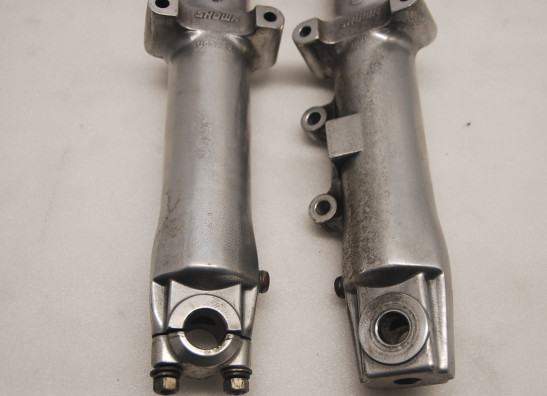 Voorpoot buiten Harley Davidson Softtail