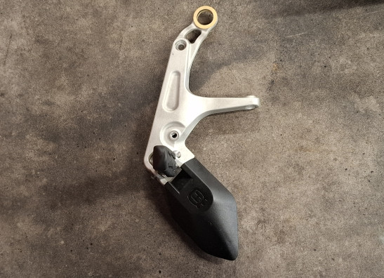 Main step holder left Husqvarna Vitpilen 701 