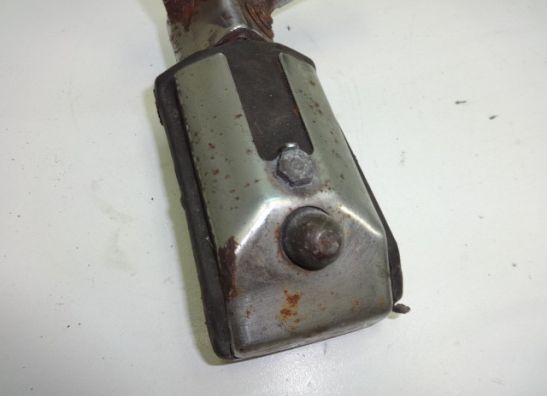 Voetsteun Rechts Honda VF 700  750 C Magna