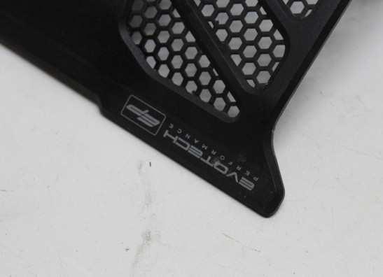 Cowl under Ducati Multistrada 1200