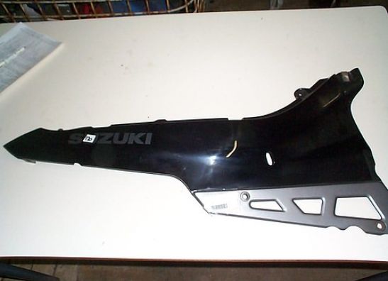 Cowl rear right Suzuki GSX F 600
