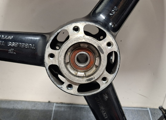 Felge vorne Suzuki GSX F 750