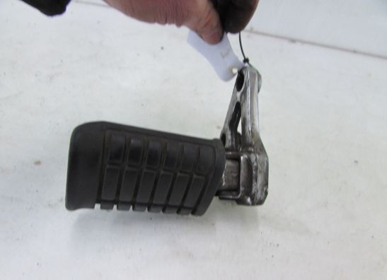 Duo voetsteun rechts Honda VF 700  750 C Magna