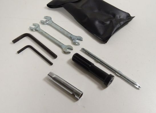 Tool set Kawasaki GTR 1400