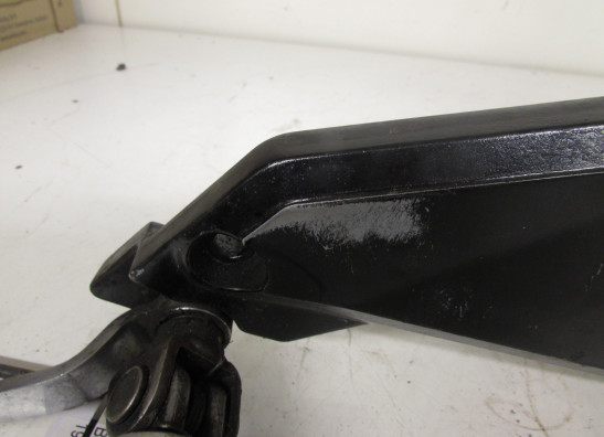 Main step holder left Kawasaki GPZ 1100