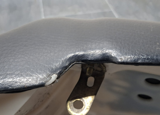 Zadel Honda CBR 600 F