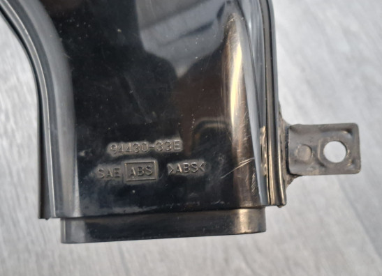 Linker luchtbuis Suzuki GSX R 750