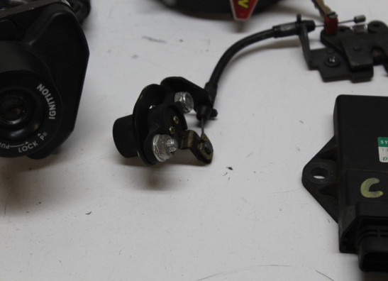 Slotenset Yamaha MT 03