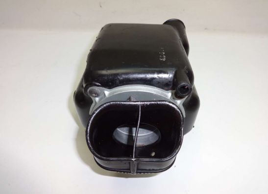 Air cleaner case Suzuki VX 800