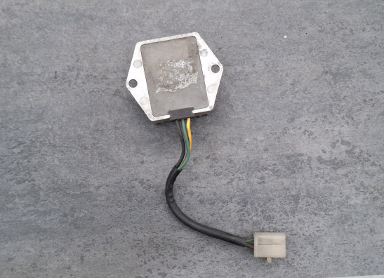 Regler Gleichrichter Honda Goldwing GL