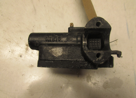 Rempomp Yamaha V max