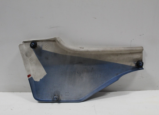Rechter zijkuip klein Honda VF 700  750 F