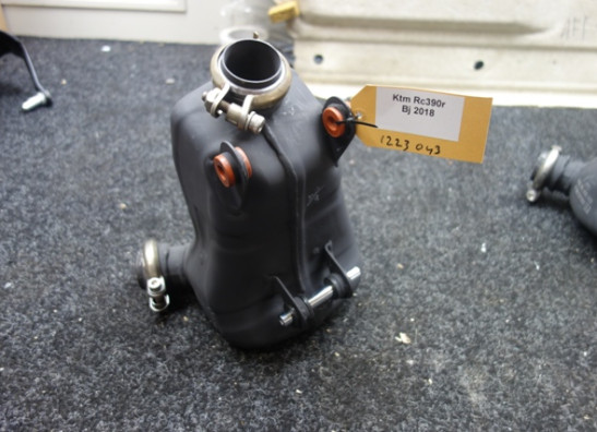 Uitlaat KTM RC 390