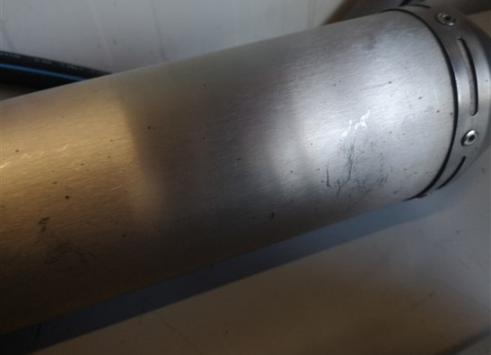 Uitlaat Aprilia RSV 1000