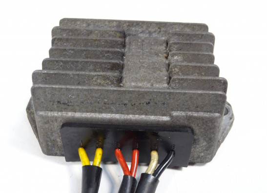 Spanningsregelaar Ducati Monster 750